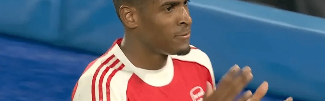 莫斯克拉本场6解围1拦截，2次犯规1次被过，对抗5胜2